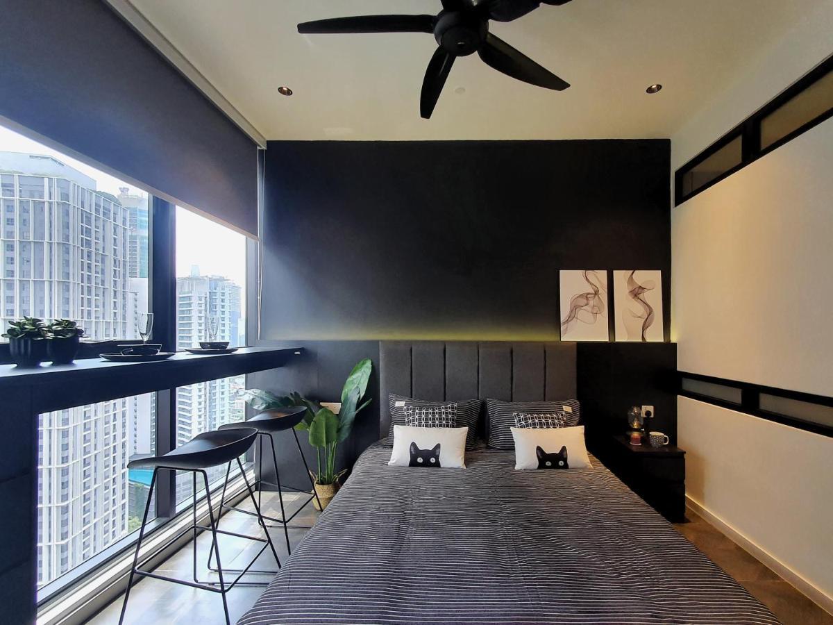 קואלה לומפור Scarletz Suites @ Klcc, By Twofive מראה חיצוני תמונה
